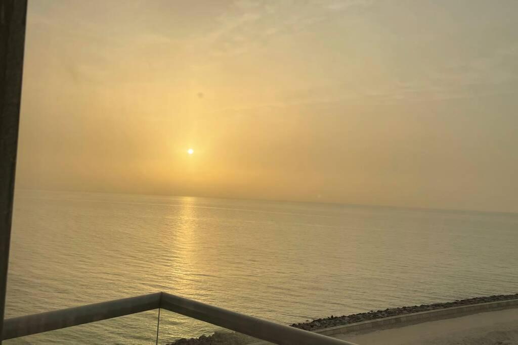 ראס אל חאימה 2 Bedroom Incredible Ocean Vew Apartment מראה חיצוני תמונה